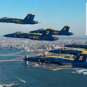 Meet your Posher, Regina